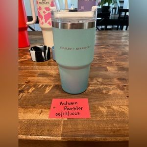 Stanley x Starbucks 20oz